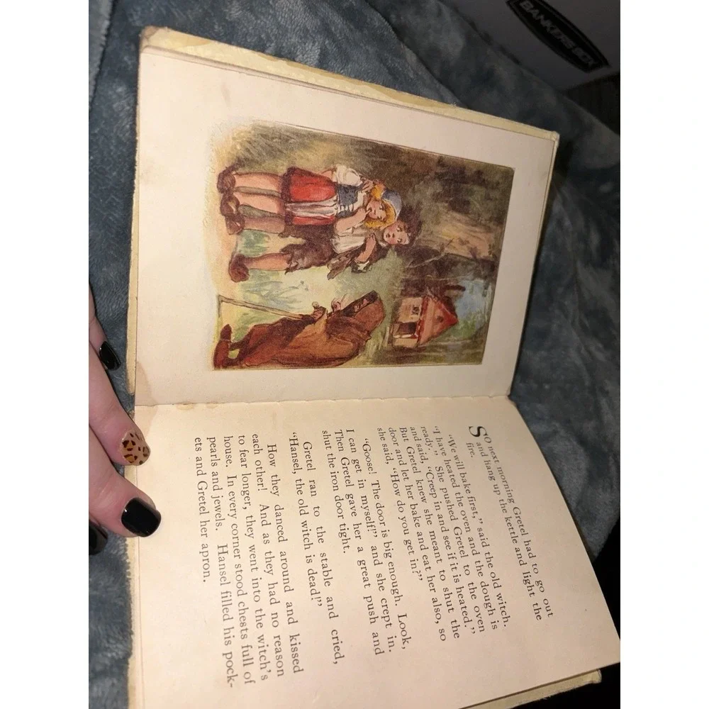 The GingerBread Boy‎ - 1921 Children's Book-Saalfield Publishing Akron Oh
